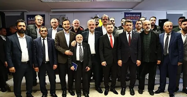 Gelecek Partisi’nden istifa eden İlçe Başkanı Mertcan Kaplan ve 49 kişilik yönetimin tamamı AK Parti’ye katıldı