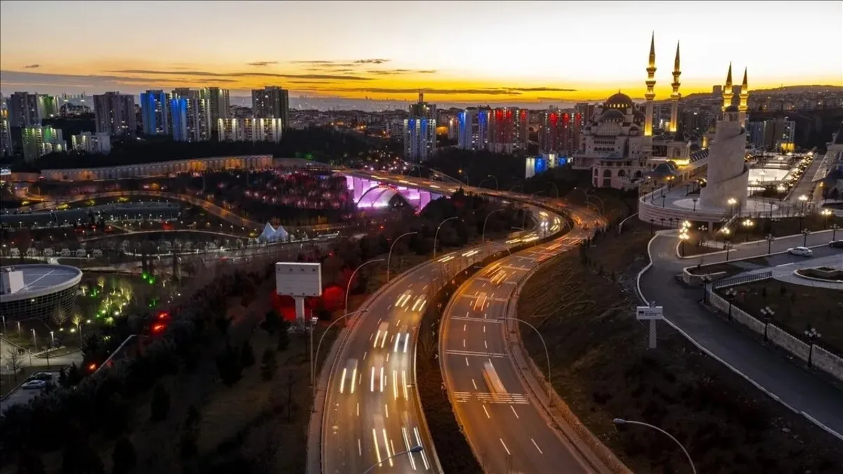 Ankara'da ulaşıma zam yapıldı: İşte EGO'nun yeni tam, öğrenci ve abonman fiyatları