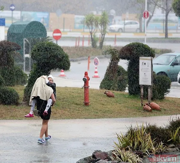 Meteoroloji'den Marmara'ya kuvvetli yağış uyarısı! İstanbul'da bugün hava nasıl? 14 Aralık 2018 hava durumu
