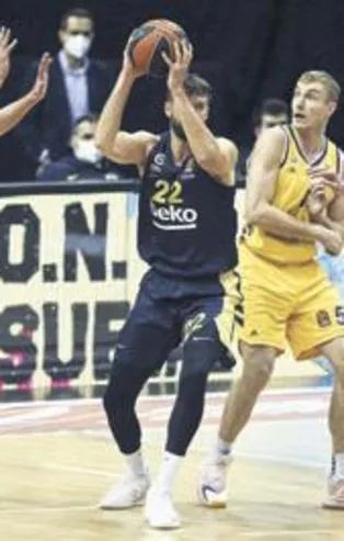 Fenerbahçe darmadağın