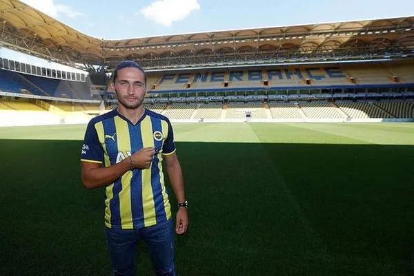 fenerbahcede-can-sikacak-iddia-miguel-cresponun-anlasmasindaki-madde-ortaya-cikti-1653035657652.jpeg Fenerbahçe'de can sıkacak iddia! Miguel Crespo'nun anlaşmasındaki madde ortaya çıktı-6