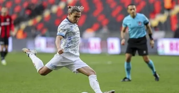 Taylan Antalyalı Kocaelispor yolunda