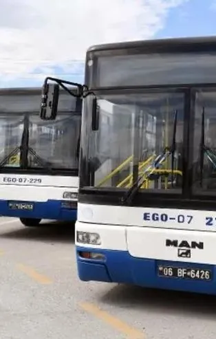 Ankara'da Mansur Yavaş'ın "EGO"sunu patlatan eylem! CHP binası önünde isyan bayrağı açtılar