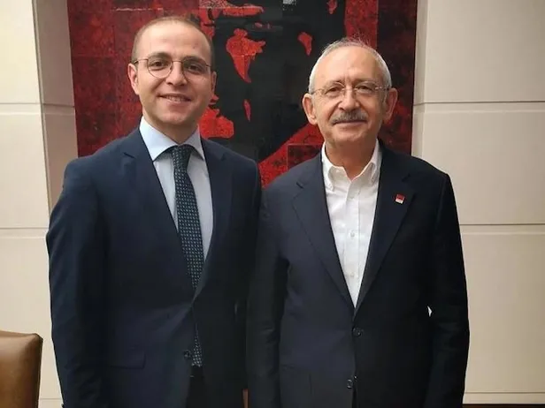 kemal-kilicdaroglundan-namus-sozunu-yutan-eren-erdeme-bir-gorev-daha-simdi-de-iletisim-koordinatoru-oldu-1691754500020.jpeg Kemal Kılıçdaroğlu'ndan namus sözünü yutan Eren Erdem'e bir görev daha! Şimdi de İletişim koordinatörü oldu-3