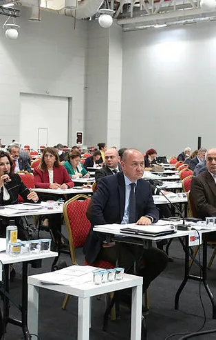 İBB Meclisi'nde dikkat çeken olay! İBB'nin projesine CHP ve İYİ Partililerden ret!