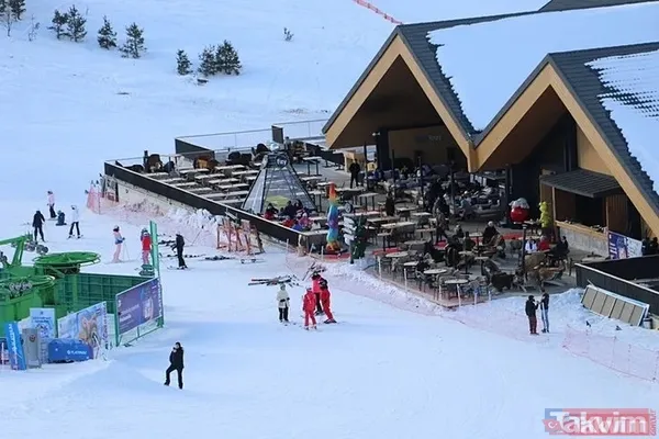 Bu kadarına da pes artık! Grand Kartal Otel'de hatıra fotoğrafı çektirdiler - 3