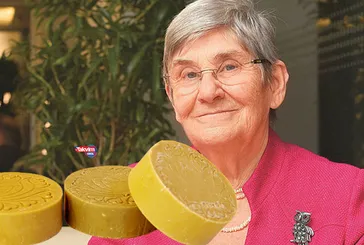 Canan Karatay ipek gibi cildin sırrını buldu! Akne, egzama, kızarıklık, sedefe doğal tedavi!  Amerikalılar bile sadece bu sabunu...