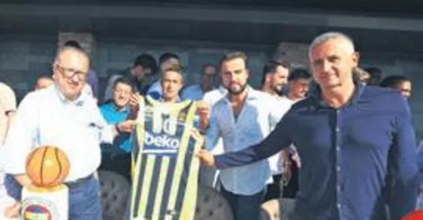 Koç’tan basketbolculara moral