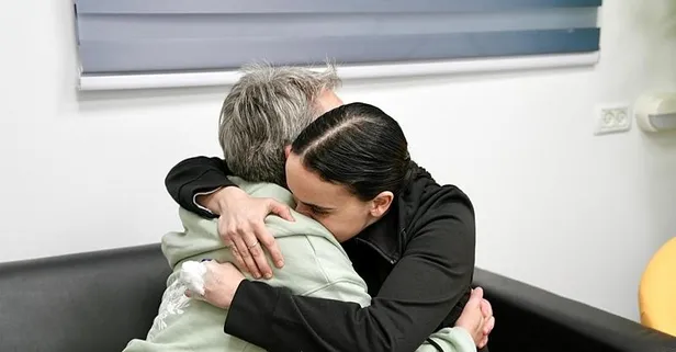 Hamas 3 İsrailli kadın esiri Kızılhaç’a teslim etti: İlk görüntüler geldi