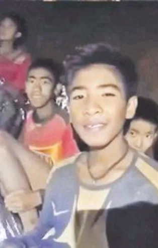 O çocukların hayatı film oluyor