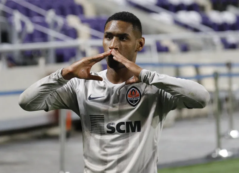 Ve Tete Galatasaray'da! Feshetme hakkı var - 3