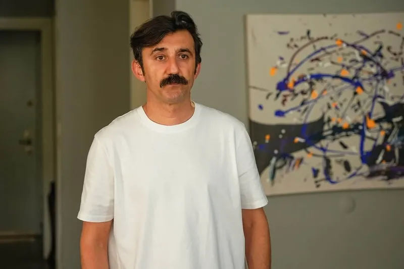 sandik-kokusunda-sac-bas-yoldurtacak-basrol-degisikligi-o-oyuncunun-fisi-cekildi-yerine-gelecek-isim-1715886026952.jpg O oyuncunun fişi çekildi! Sandık Kokusu'nda saç baş yoldurtacak başrol değişikliği! Yerine gelecek isim...-5