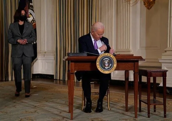 78 yaşındaki ABD Başkanı Joe Biden'ın Glasgow'da zor anları: Gözlerini açık tutamadı-6