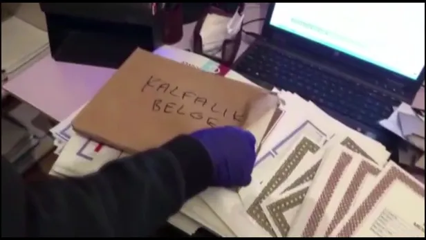 Son dakika: Jandarmadan sahte belge operasyonu-3