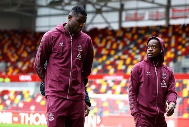 Fener’e Nijeryalı kule