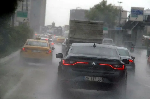Hafta sonu planı yapacaklar dikkat! İstanbul'da yağmur var mı? | 7 Mart hava durumu
