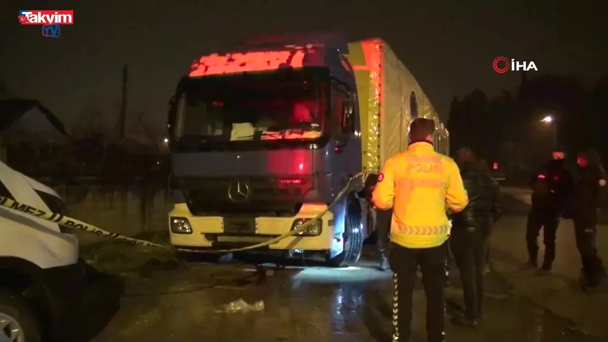 Tırını tamir etmek isterken altında kaldı!