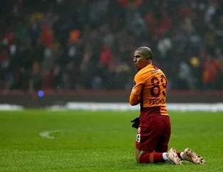 Galatasaray'da gözler Feghouli'de! Para kazandırmadan ayrılabilir
