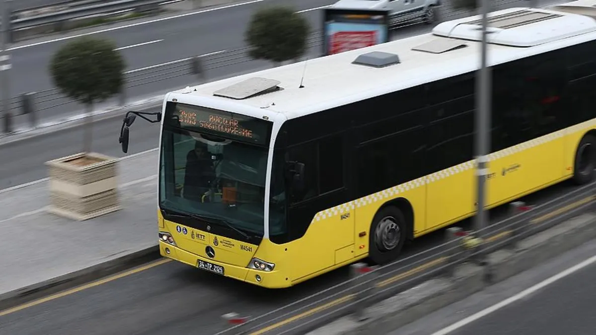 1 Mayıs’ta toplu taşıma ücretsiz mi? 1 Mayıs 2025 İstanbul, Ankara, İzmir’de otobüs, Metro, Marmaray ve vapurlar bedava mı?