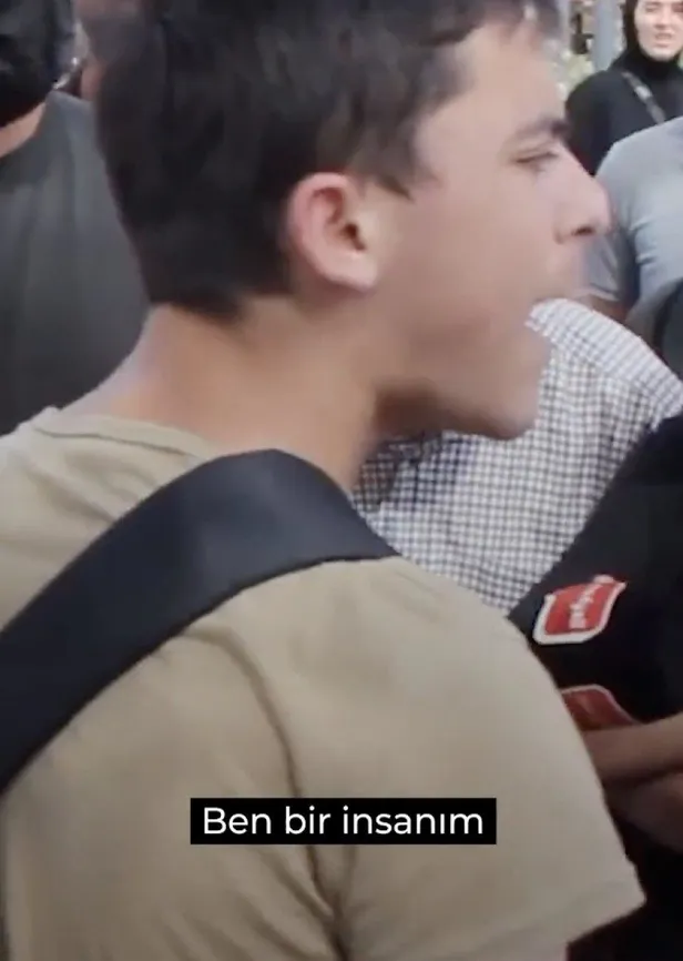 umit-ozdagin-yaktigi-irkcilik-atesi-sokagin-nabzini-tehlikeli-sekilde-yukseltiyor-youtube-yayinlarinda-suriyel-1658329567801.jpeg