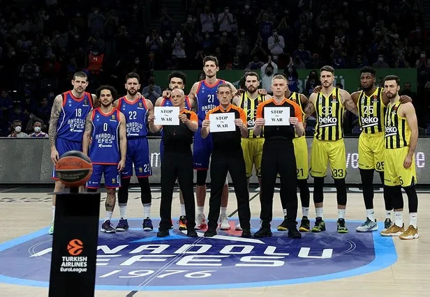 anadolu-efes-84-79-fenerbahce-mac-sonucu-1646337823422.jpeg Anadolu Efes 84-79 Fenerbahçe MAÇ SONUCU-3