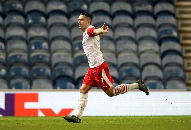 galatasaray-taraftarina-mujde-aslan-nicolae-stanciuya-cok-yakin-1626122745844.jpeg Galatasaray taraftarına müjde! Aslan Nicolae Stanciu'ya çok yakın-1