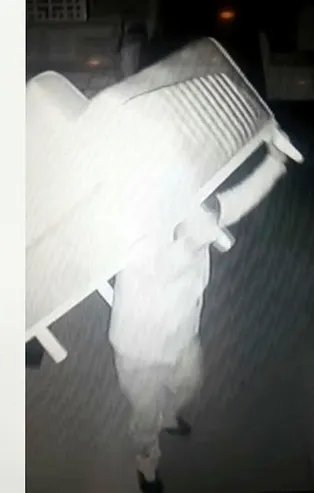 Ankara'da 2 mobilya hırsızı suçüstü yakalandı! O anlar saniye saniye kaydedildi