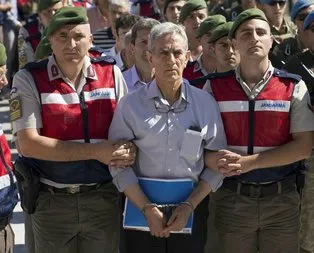 Akın Öztürk: Darbeyi dış destekli FETÖ yaptı