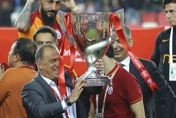 Ziraat Türkiye Kupası'nı alan Cimbom lige odaklandı! Şimdi sıra 19.05'te-1