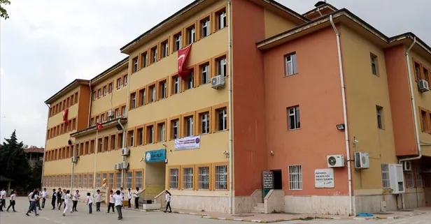 MEB takvimi: Okullar ne zaman kapanacak? 2019 2020 ara tatiller ve 15 tatil ne zaman? İşte 2019 okul tatilleri