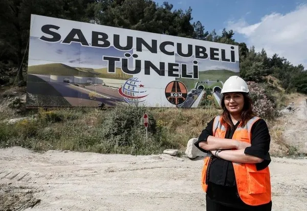 İzmir ile Manisa arasını 15 dakikaya indirecek Sabuncu Tüneli'nde sona yaklaşıldı-1