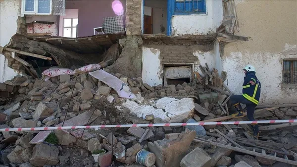 Deprem haberleri ardı ardına geldi uzman isimden uyarı gecikmedi! "Yıkılma riski var"-12