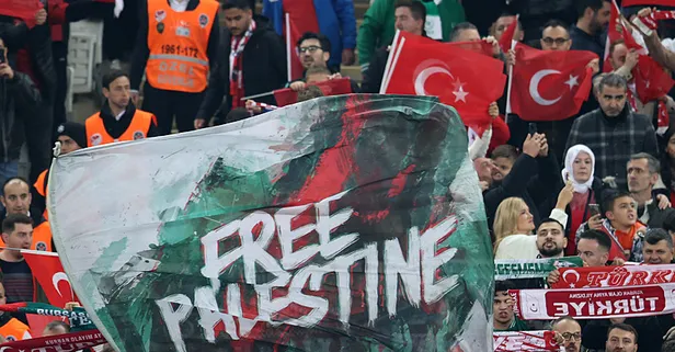 Milli maçta Filistin'e destek