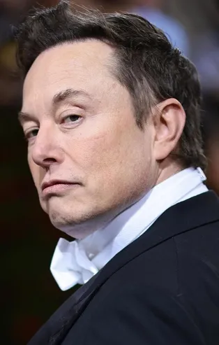 Twitter ve Apple arasındaki gerilim büyüyor! Elon Musk: Burada neler oluyor Tim Cook?