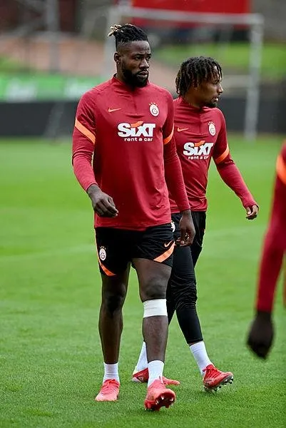 galatasaray-ingiliz-ekibi-tottenhamin-kapisini-calmaya-hazirlaniyor-adadan-lo-celso-iddiasi-1641162290221.jpeg Galatasaray İngiliz ekibi Tottenham'ın kapısını çalmaya hazırlanıyor. Ada’dan Lo Celso iddiası-3