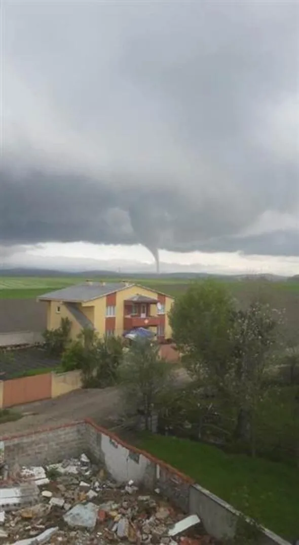 Kastamonu'da hortum paniği! 20 dakika sürdü-6