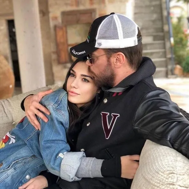 burcu-kiratli-kimdir-kac-yasinda-nereli-sinan-akcil-ile-burcu-kiratli-ikinci-kez-mi-evlenecek-sinan-akcil-ile-aralarindaki-yas-farki-kac-1611061486021.jpg Burcu Kıratlı kimdir, kaç yaşında, nereli? Sinan Akçıl ile Burcu Kıratlı ikinci kez mi evlenecek? Sinan Akçıl ile aralarındaki yaş farkı kaç?-5