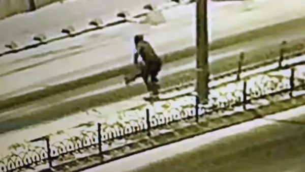 istanbul-arnavutkoyde-refujdeki-demir-ferforje-citler-calindi-1648104022604.jpg İstanbul Arnavutköy'de refüjdeki demir ferforje çitler çalındı-2