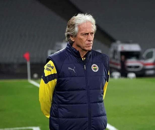 jorge-jesus-vidalari-sikti-portekizli-teknik-adam-fenerbahcede-rehavete-kesinlikle-izin-vermiyor-1667780843297.jpeg