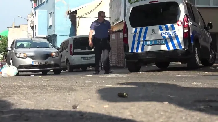 Sokak ortasında husumetlisine kurşun yağdırdı: 1 ağır yaralı