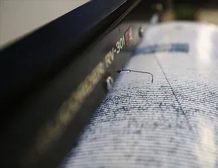 Ege’de korkutan deprem