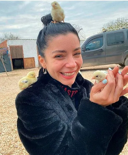 Merve Boluğur'un evlilik açıklamasının ardından gözler Murat Dalkılıç'ı aradı-5