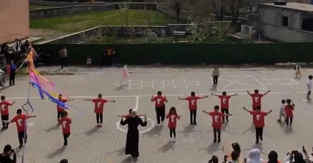 CHP'nin 'SÖZCÜ'sü yine patladı! "Atatürk tişörtü giydiren öğretmen açığa alındı" yalanına karşı gerçekler... Bakan Tekin'den net açıklama