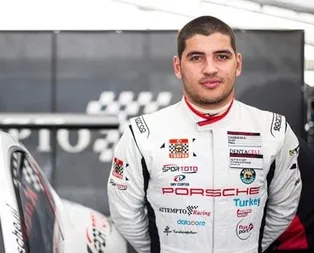 Red Bull yine zirvede