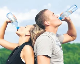 Şeftali-kavun-karpuz sıcaktan korkmuyoruz