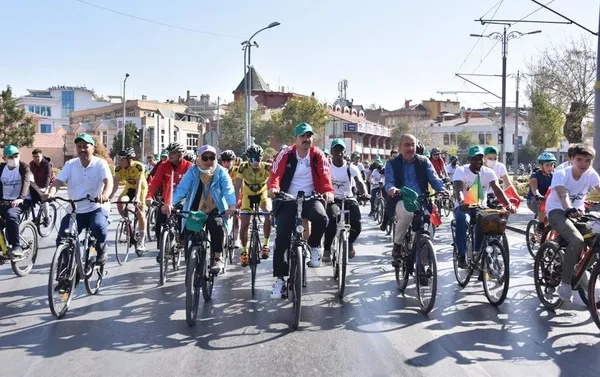 Konya kitap günlerinde rekor ziyaretçi: 802.104-8