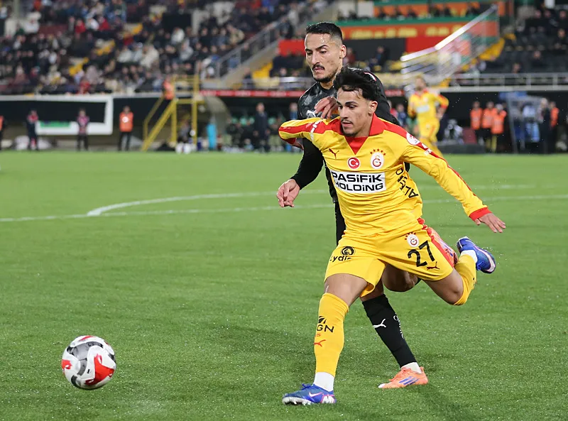 Galatasaray Milan'ın yıldızını kapıyor! Transfer kıskandıracak - 5