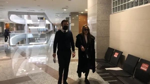 seren-serengilin-beraati-istendi-lerzan-mutluya-motor-dedigi-iddia-edilmisti-1647421115174.jpg Seren Serengil'in beraatı istendi! Lerzan Mutlu'ya 'motor' dediği iddia edilmişti-2