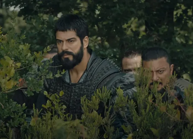 tez-gelesin-beyim-turgut-alp-kurulus-osman-icin-adeta-donum-noktasi-olacak-hasmi-da-pusatindan-nasibini-alacak-1629543506795.jpg Tez gelesin beyim! Turgut Alp Kuruluş Osman için adeta dönüm noktası olacak! Hasmı da pusatından nasibini alacak-6
