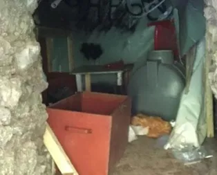 SON DAKİKA: Komandolar Hakurkta  PKK’ya ait 4 girişi bulunan 13 odalı bir mağarayı imha etti